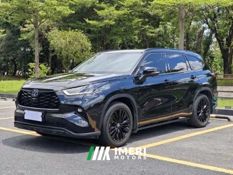 2023 Toyota Highlander Dual-Engine 2.5L 4WD Knight Edition 7-seater - ავტომობილი ჩინეთიდან