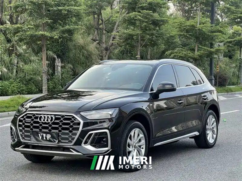 Audi Q5L 40 TFSI Luxury Dynamic Edition - car from China