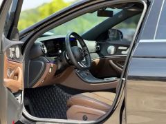 Mercedes-Benz E Class E-Class E 300 L Luxury - фото 4