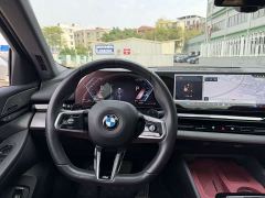 BMW 5 Series 525Li M Sport Package - ფოტო 10