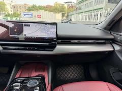BMW 5 Series 525Li M Sport Package - ფოტო 11