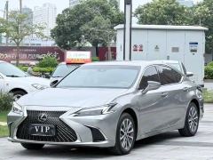 Lexus ES 200 Premium Edition - ფოტო 1