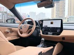 Lexus ES 200 Premium Edition - ფოტო 14
