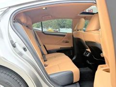 Lexus ES 200 Premium Edition - ფოტო 15