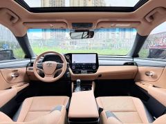Lexus ES 200 Premium Edition - ფოტო 5