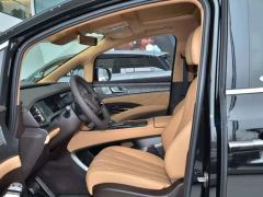 Denza D9 DM-i 1.5T 200km Exclusive Frontrunner 7-seater - ფოტო 13