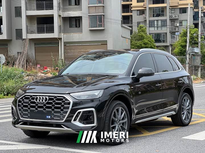 Audi Q5L 45 TFSI Luxury Dynamic Edition - автомобиль из Китая