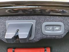 Volvo S90 B5 Smart Luxury Edition - ფოტო 17