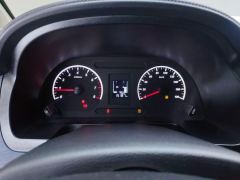 Forthing Lingzhi M5 1.6L Practical 7-seater - фото 20