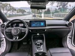 MG5 180DVVT CVT Luxury - photo 4