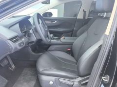 Hongqi E-QM5 431km Charging Fun Edition 5-seater - ფოტო 14