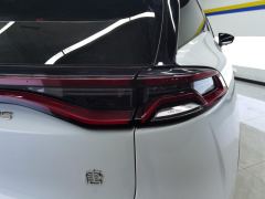BYD Tang DM-i 1.5T 112KM Precursor Premium - фото 5
