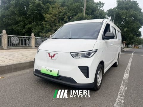 2024 Wuling Yangguang 300km Version Edition 60kW 6 - car from China
