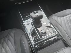 Hongqi HS5 2.0T Tiptronic 2WD Smart Connect Flagship Edition - фото 9