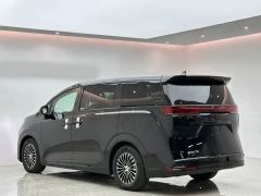 Denza D9 DM-i 1.5T 200km Exclusive Frontrunner 7-seater - ფოტო 16