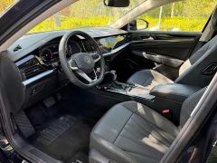 Volkswagen Passat Distinguished Edition 330TSI Elite Edition - ფოტო 10