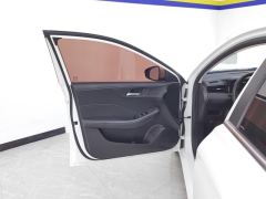 Roewe MG i5 1.5L CVT Prestige - ფოტო 12