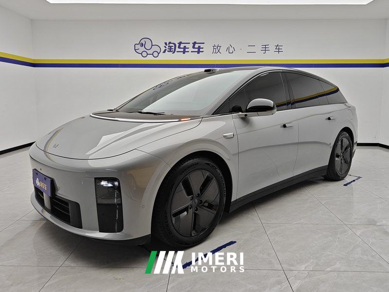 Li Auto i6 RWD Edition - автомобиль из Китая