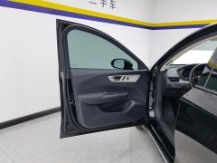 Hongqi E-QM5 500km Travel Edition - photo 12