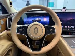 AITO HarmonyOS Intelligent Mobility M9 EREV 275km Ultra 6-seater - фото 4