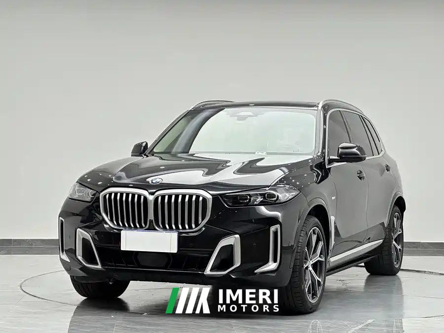 BMW X5 Facelift xDrive30Li Luxury Edition M Sport Dark Night Package