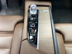 Volvo S90 B5 Intelligent Elegance Luxury Edition - ფოტო 11