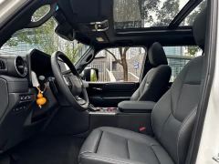 Toyota Prado Dual-Engine 2.4T Flagship VX Edition 5-seater - photo 11