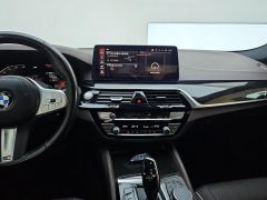 BMW 5 Series Facelift 525Li M Sport Package - фото 17
