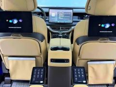 Denza D9 DM-i 1.5T 200km Exclusive Frontrunner 7-seater - ფოტო 10