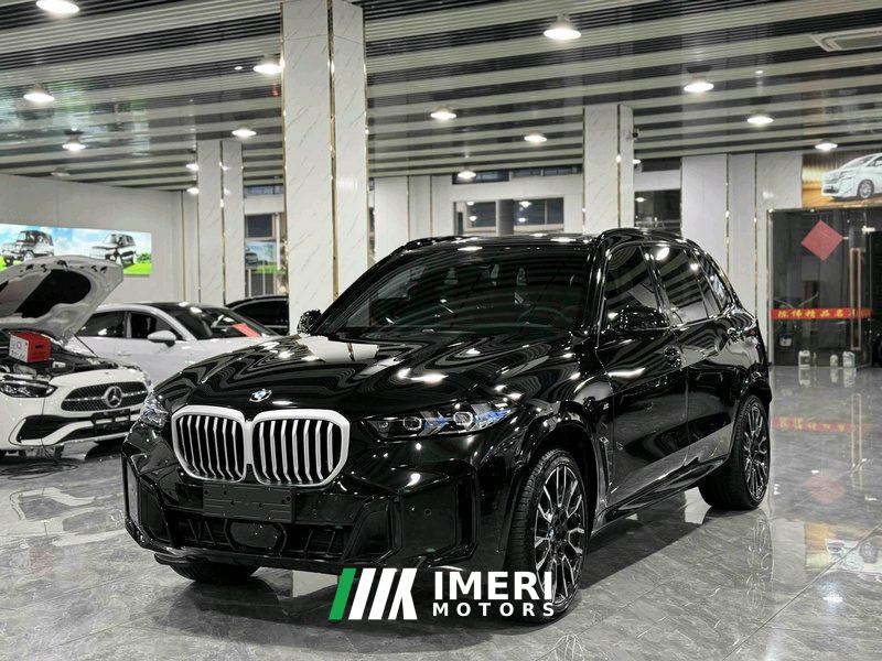 BMW X5 xDrive30Li Deluxe VersionM