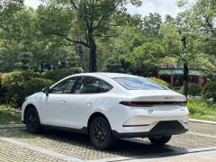 BYD Qin PLUS DM-i 1.5L 128km Progressive - ფოტო 15