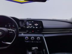 Hyundai Elantra 1.5L CVT Elite Edition - photo 17