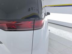 Denza D9 DM-i 970 4WD Flagship Edition - ფოტო 5