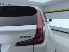 Cadillac XT4 28T FWD Luxury - ფოტო 5