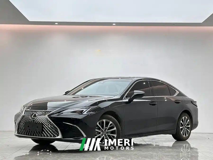 Lexus ES 200 Premium Edition - ავტომობილი ჩინეთიდან