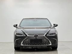 Lexus ES 200 Premium Edition - ფოტო 2