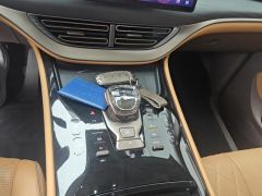 Denza D9 DM-i 970 4WD Flagship Edition - ფოტო 19