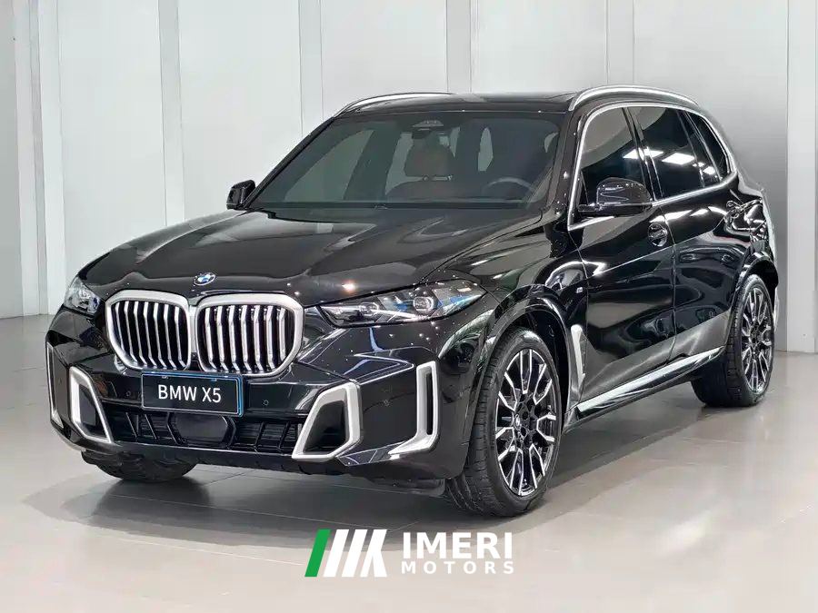 BMW X5 xDrive30Li Luxury Edition M Sport Dark Night Package
