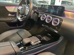 Mercedes-Benz CLA( imported ) CLA (Imported) CLA 200 - ფოტო 11