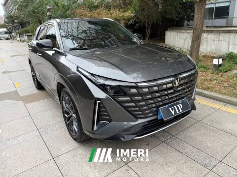 2025 Changan UNI-Z 1.5T Premium Edition - автомобиль из Китая