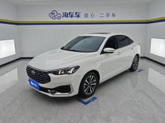 Ford Escort 1.5L Edition - photo 1