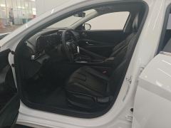 Hyundai Elantra 1.5L CVT Elite Edition - фото 14