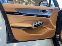 Hongqi H9 2.0T Smart Flagship Edition - ფოტო 11