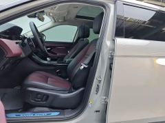 Land Rover Range Rover Evoque Range Rover Aurora L 249PS SE Royal Light Edition - ფოტო 7