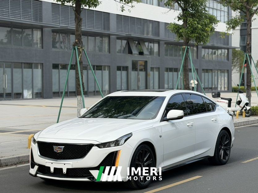 Cadillac CT5 28T Platinum - автомобиль из Китая