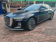 Hongqi H5 2.0T Automatic Smart Connected Flagship Comfort Edition - фото 1