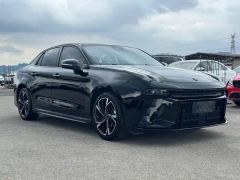 Lynk & Co 03 1.5T Dual Clutch 2WD Strong Pro 5-seater - ფოტო 3
