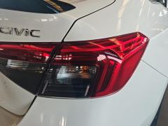 Honda Civic 240TURBO CVT Combustion Edition - ფოტო 5