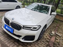 BMW 5 Series Facelift 525Li M Sport Package - ფოტო 1