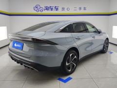 Geely Galaxy L6 EM-i 1.5L 140km Explorer Edition - ფოტო 2
